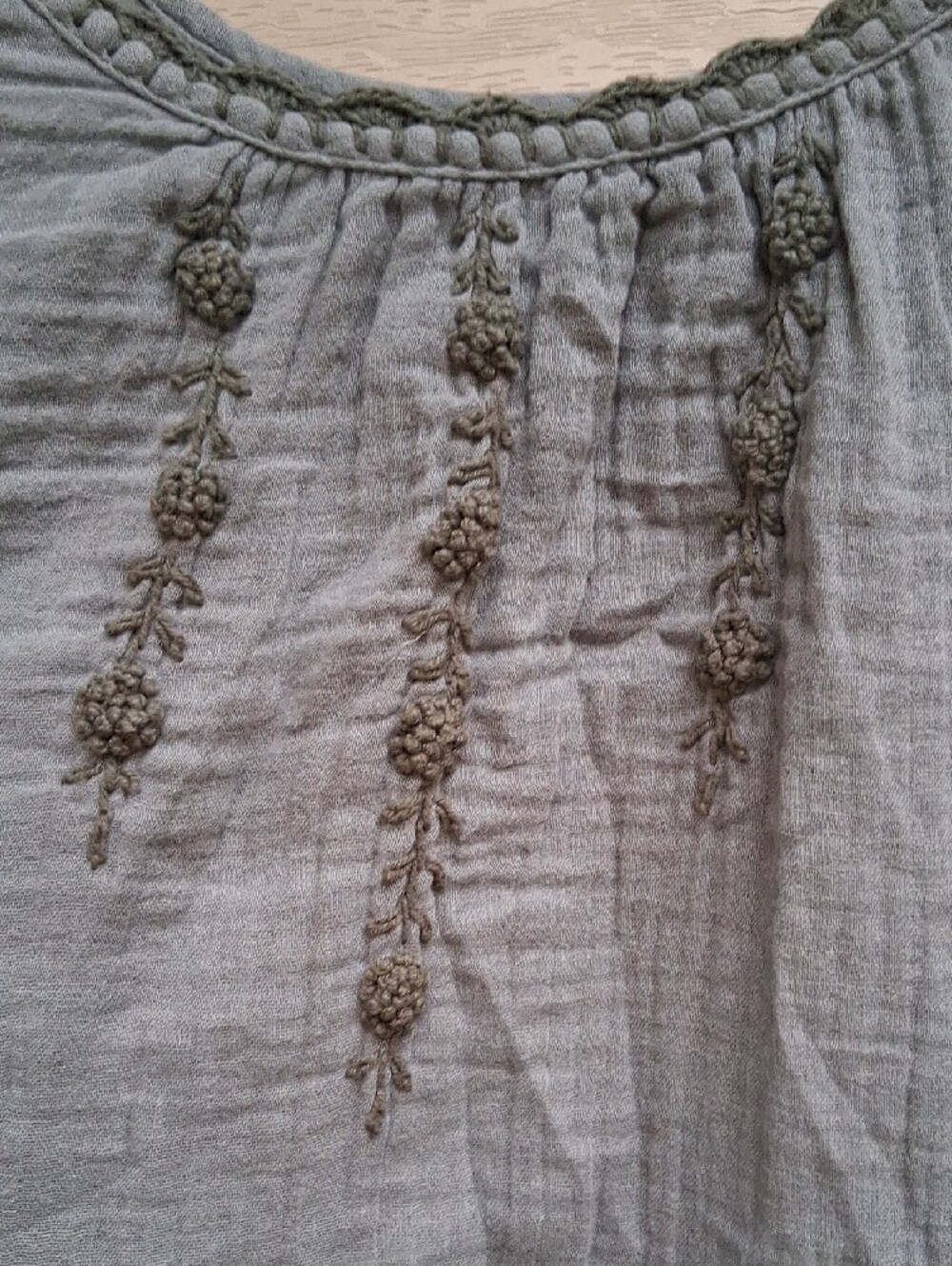 NATURAL LIFE Gray Spaghetti-Strap Gauze Maxi Dress - Picture 4 of 12
